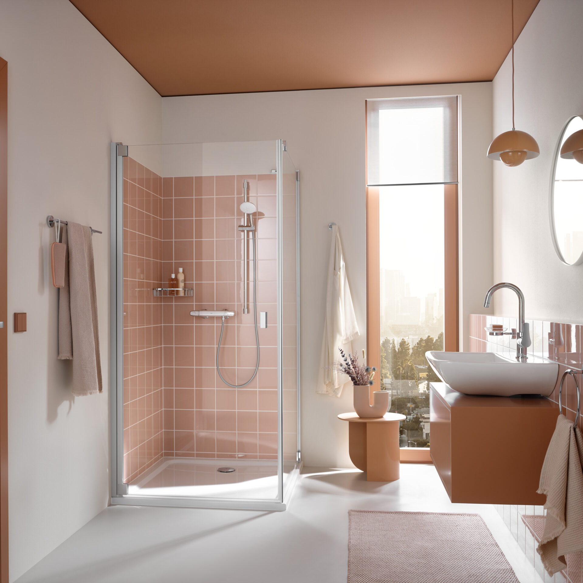 Badezimmer von Grohe in Rosa